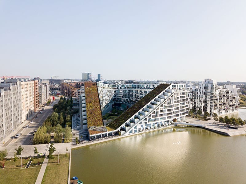 Drönarbilder av prestigefyllda byggprojekt