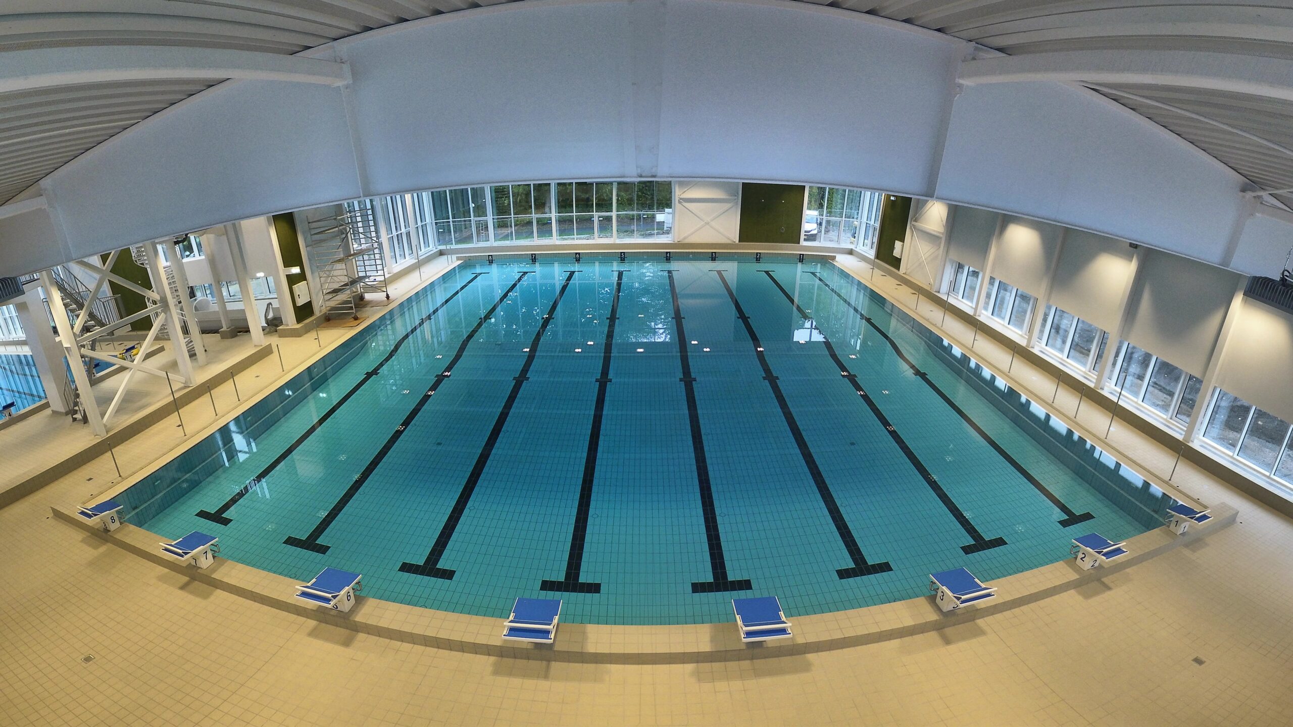 Vallensbæk Svømmehal belv færdigrenoveret af VM Anlæg